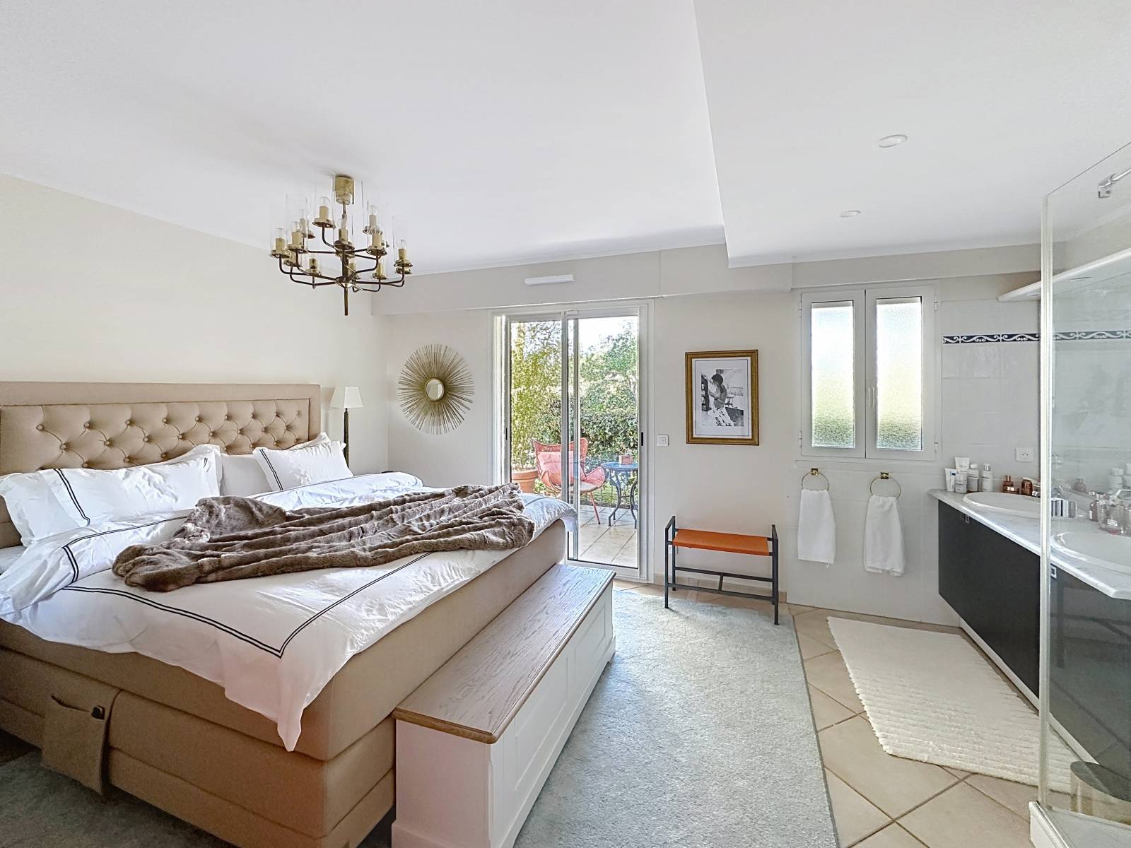 SUPERBE REZ DE JARDIN 4 PIECES MANDELEU LA NAPOULE