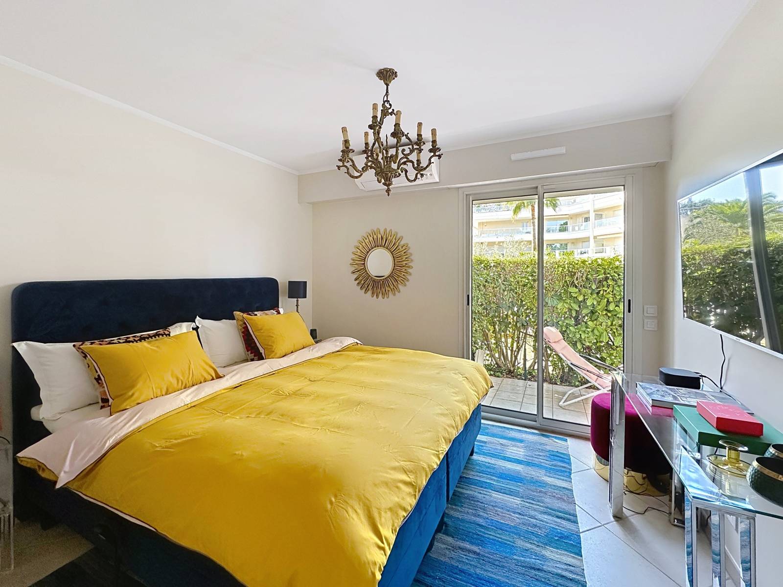 SUPERBE REZ DE JARDIN 4 PIECES MANDELEU LA NAPOULE