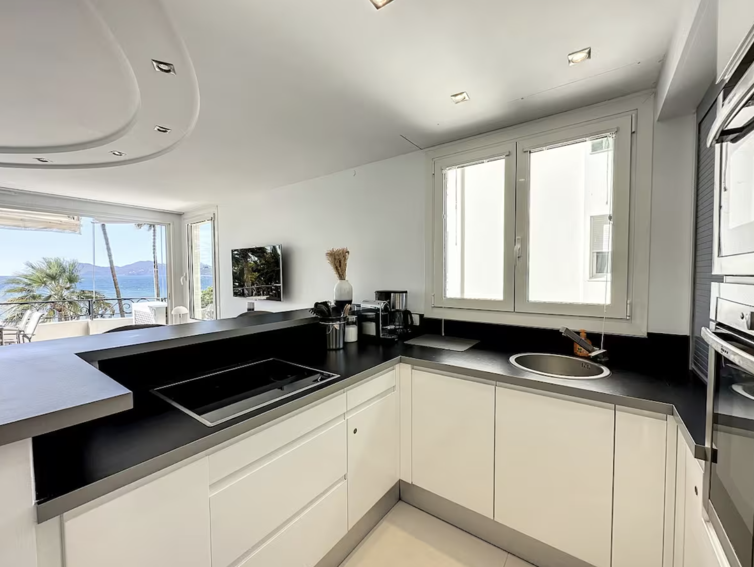 3P CANNES CROISETTE TERRASSE VUE MER