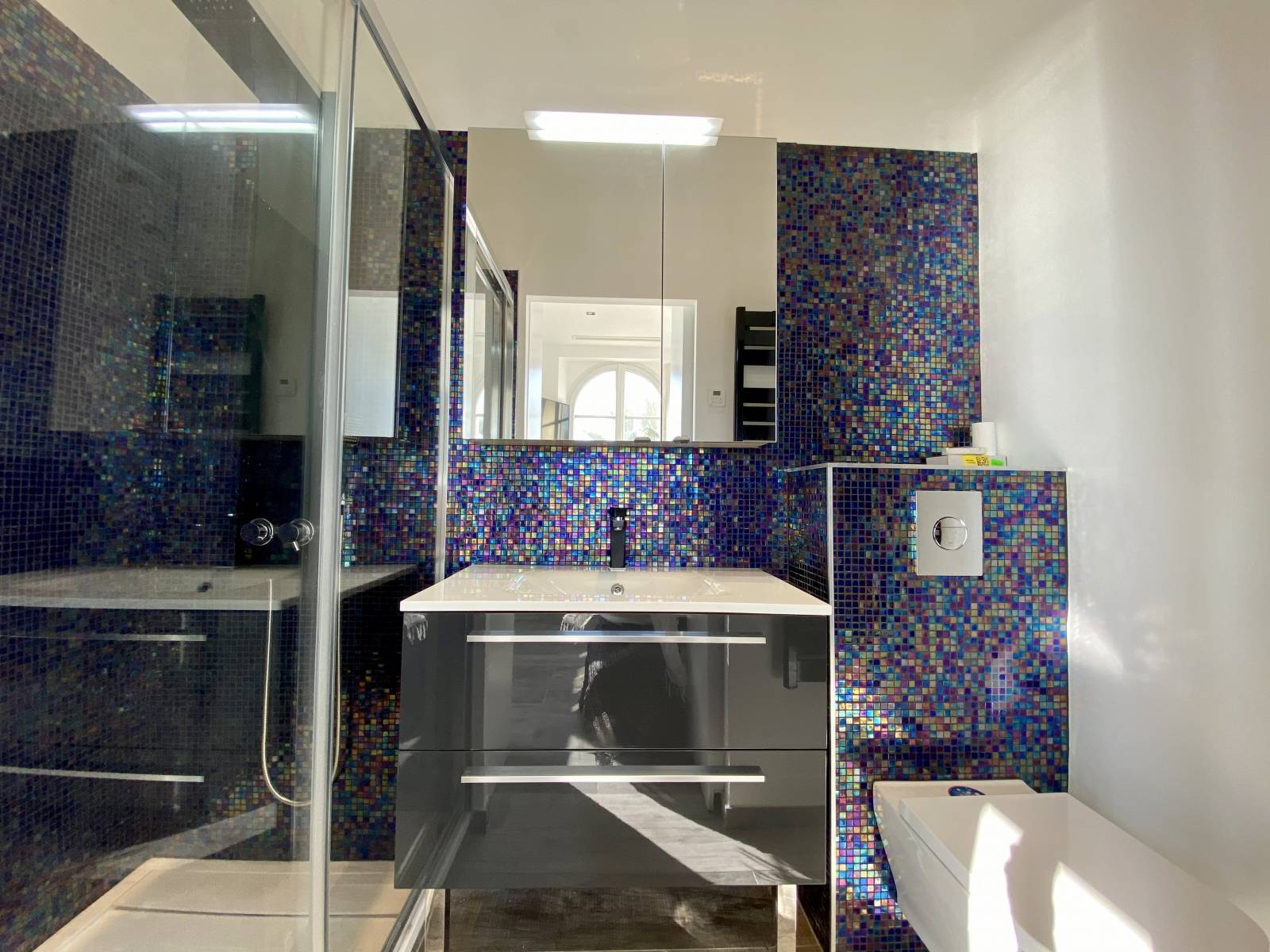 LOCATION SAISONNIERE Penthouse 125M2 Grande Terrasse de 105M2 Vue Mer Vieux Port Cannes