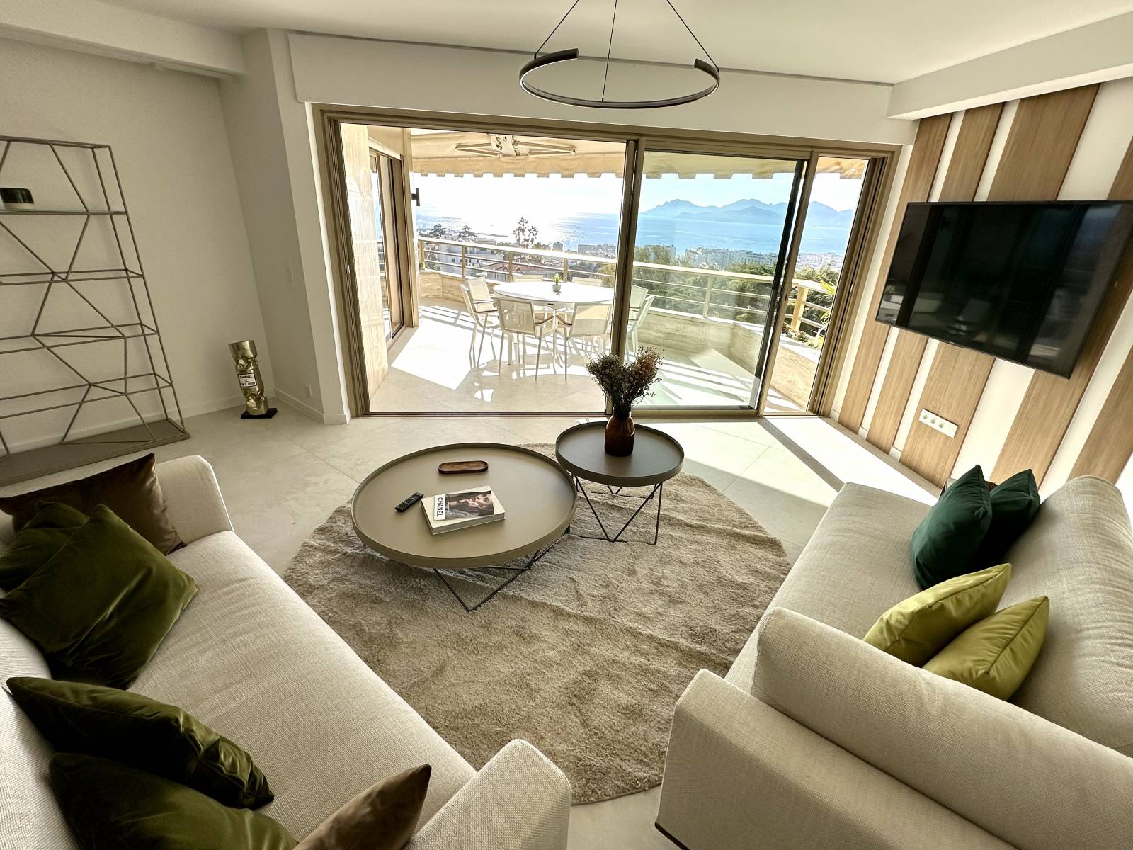 VENTE APPARTEMENT 5 PIECES 130M2 VUE MER PANORAMIQUE CANNES CALIFORNIE