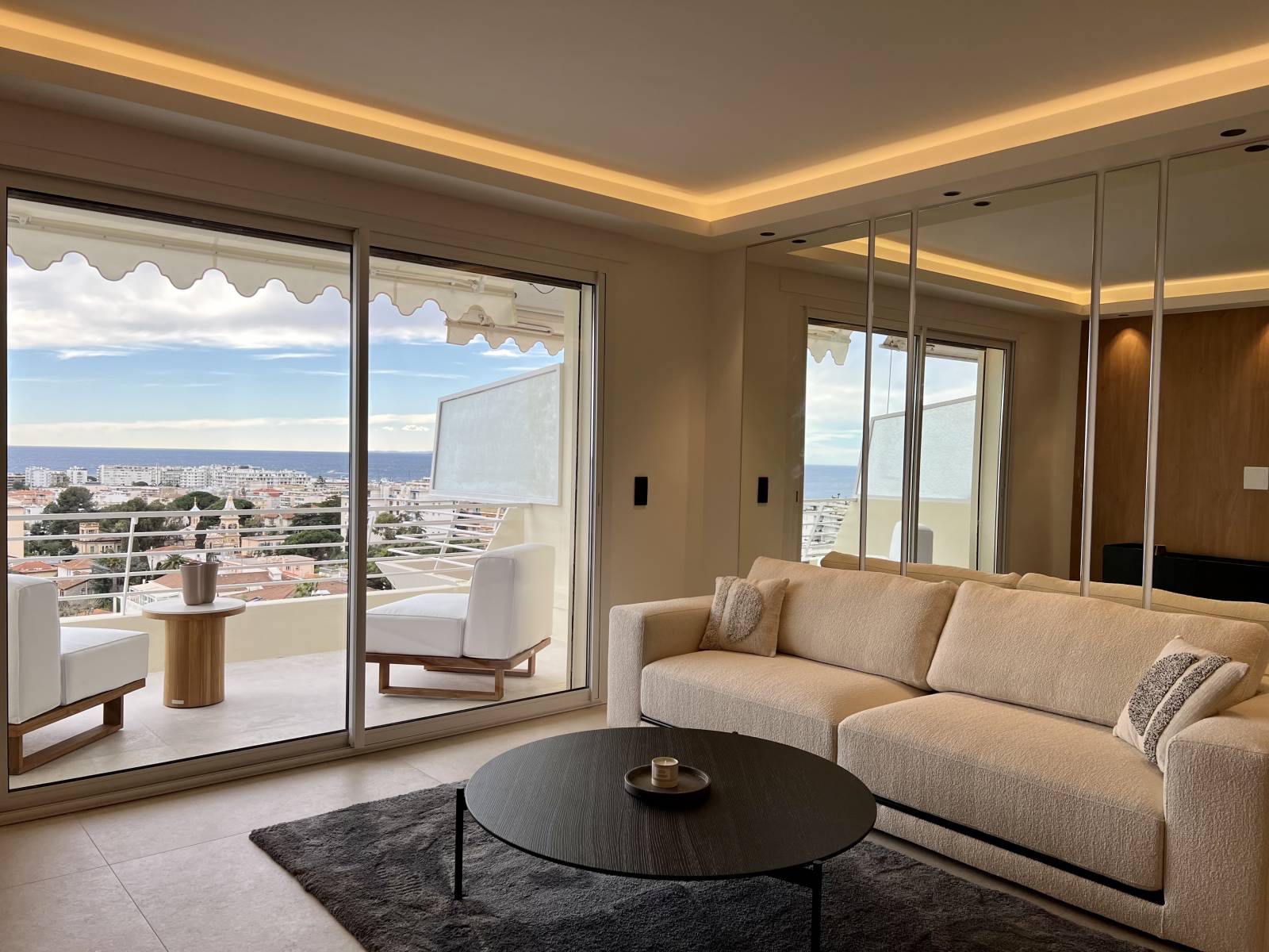 Vente appartement 3 pièces Cannes Californie