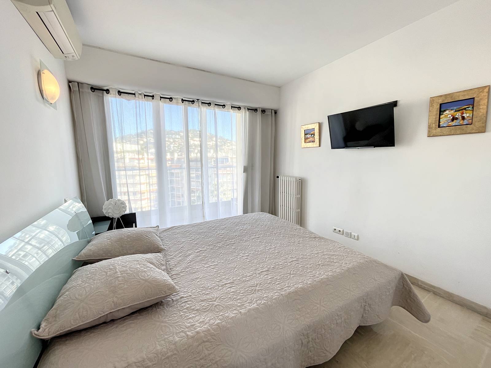 3P CANNES CROISETTE TERRASSE VUE MER