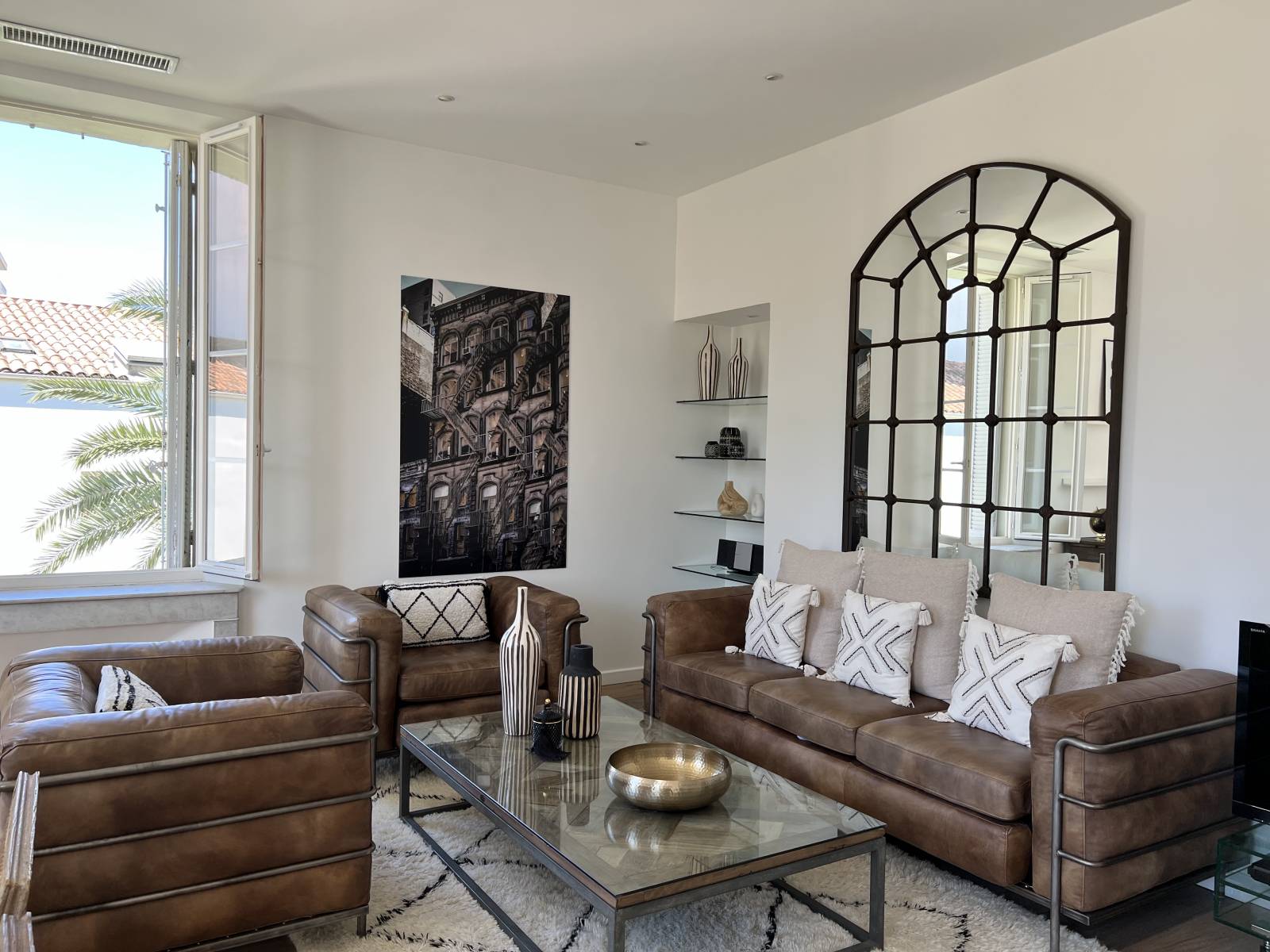 LOCATION SAISONNIERE APPARTEMENT 4 PIECES CANNES