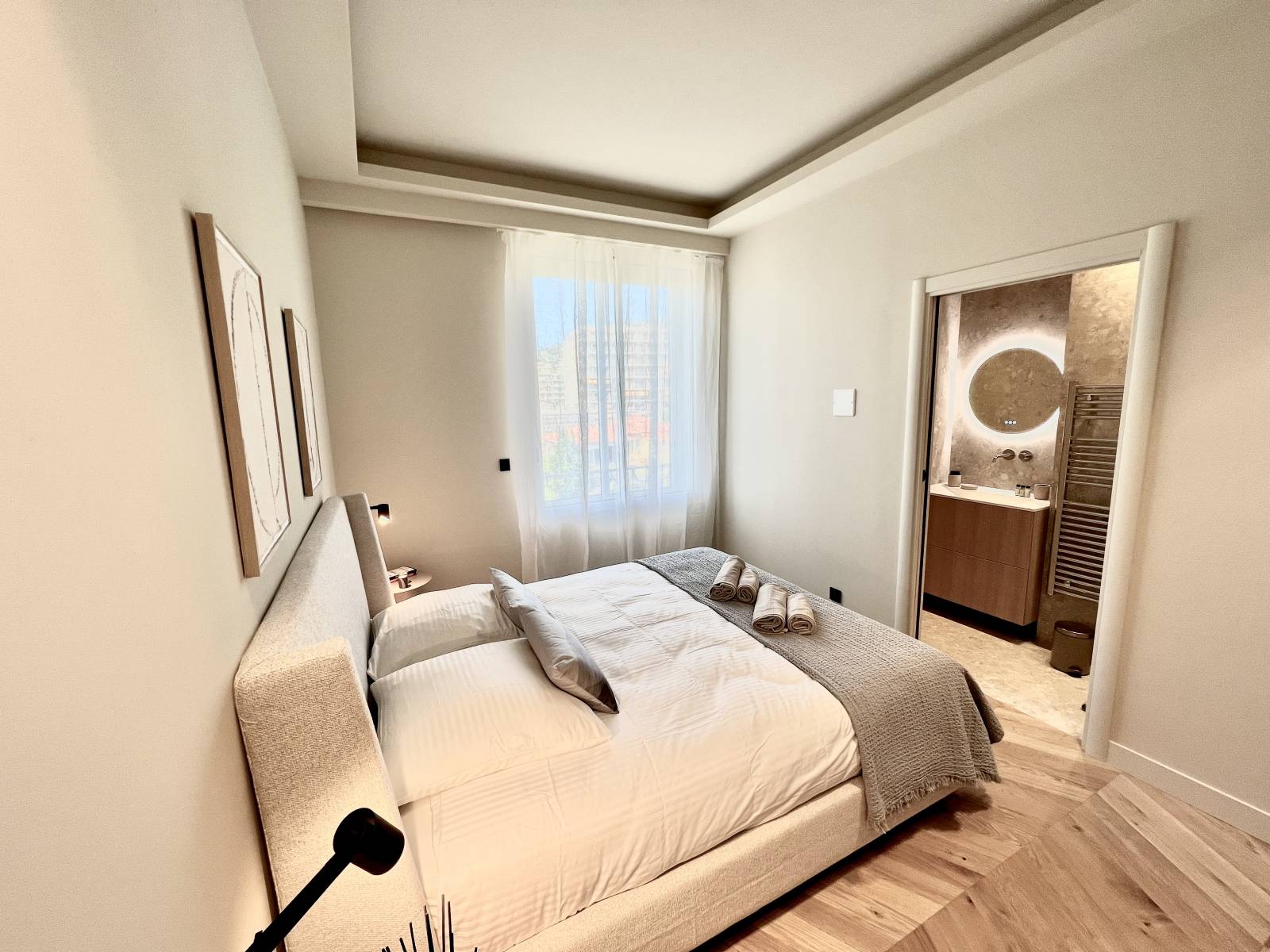 LOCATION SAISONNIERE 4 Piéces 100M2 Vue Mer Croisette Cannes