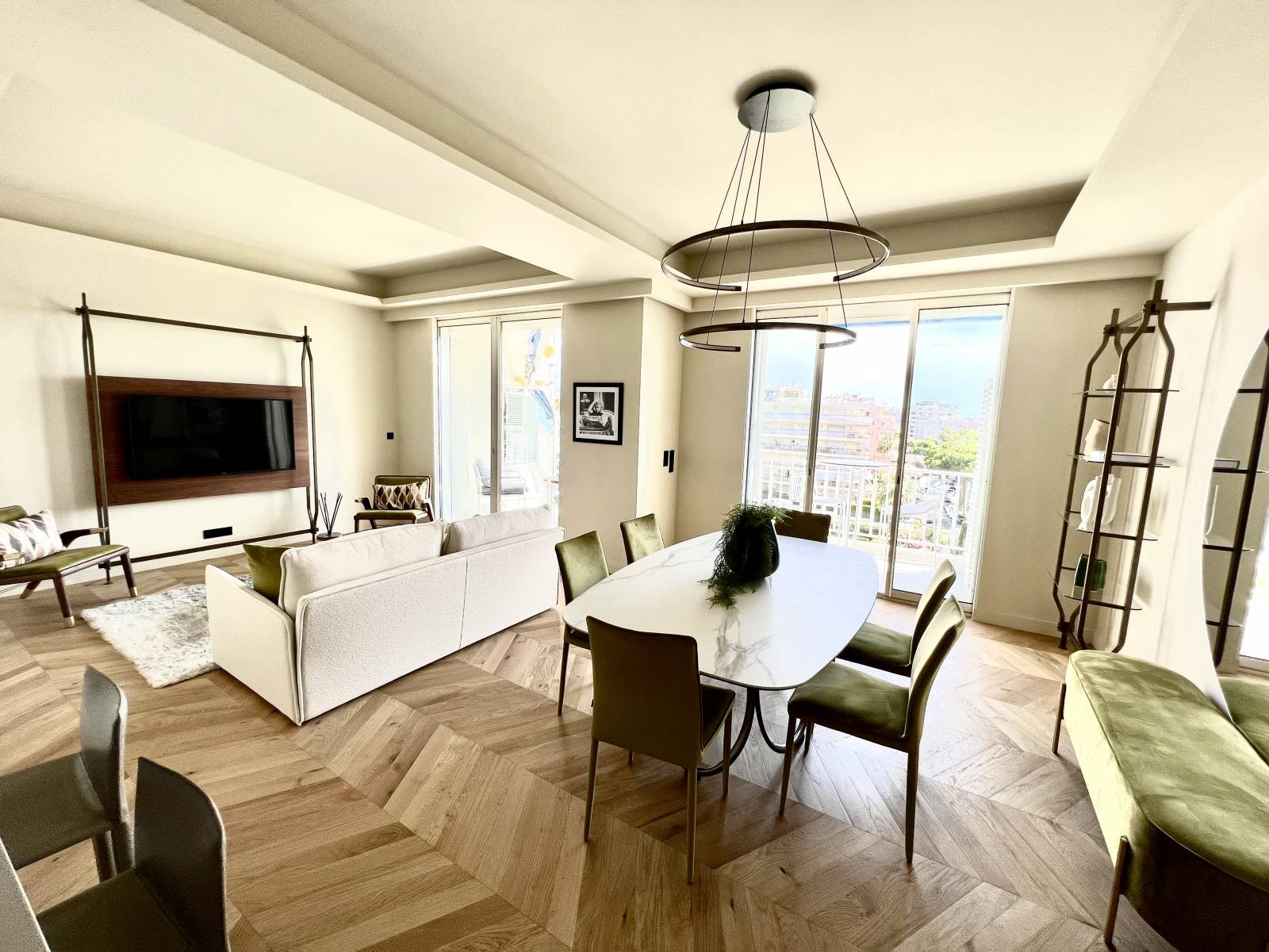 LOCATION SAISONNIERE 4 Piéces 100M2 Vue Mer Croisette Cannes