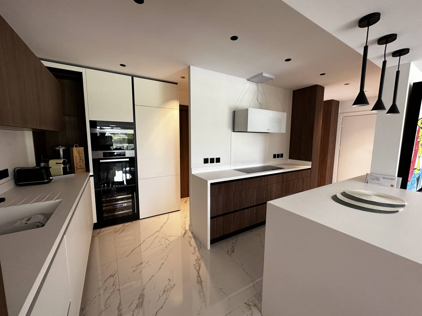 CANNES - CROIX DES GARDES 5P REZ DE JARDIN