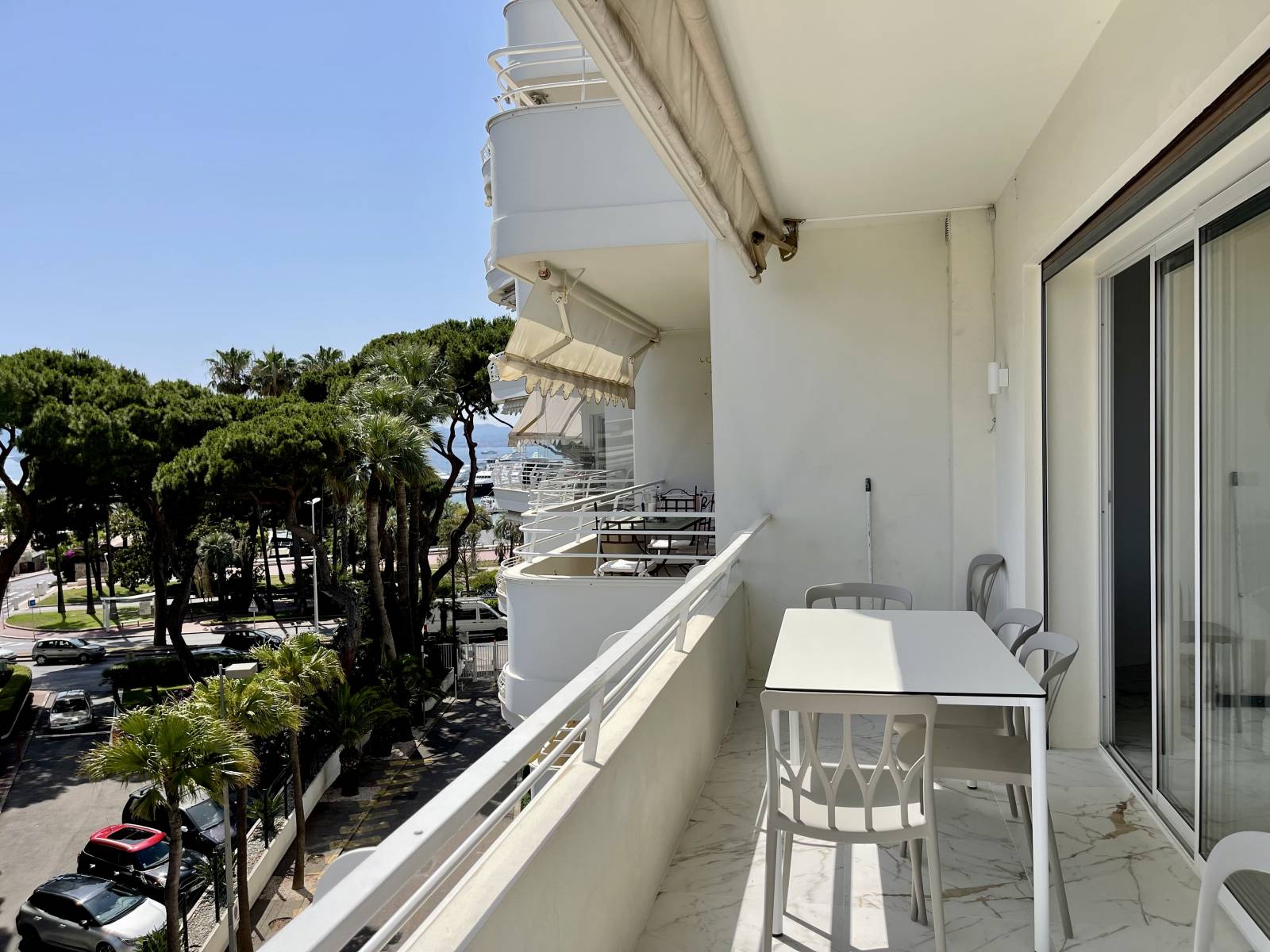 Terrasse vue mer Cannes Croisette
