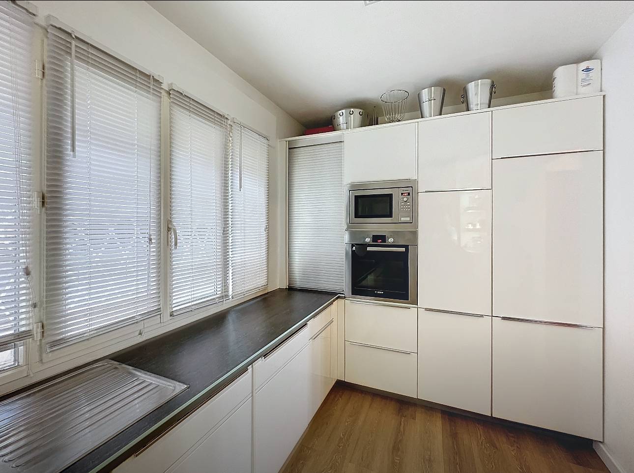 À vendre : appartement 3 pièces avec vue mer, Cannes Basse Californie