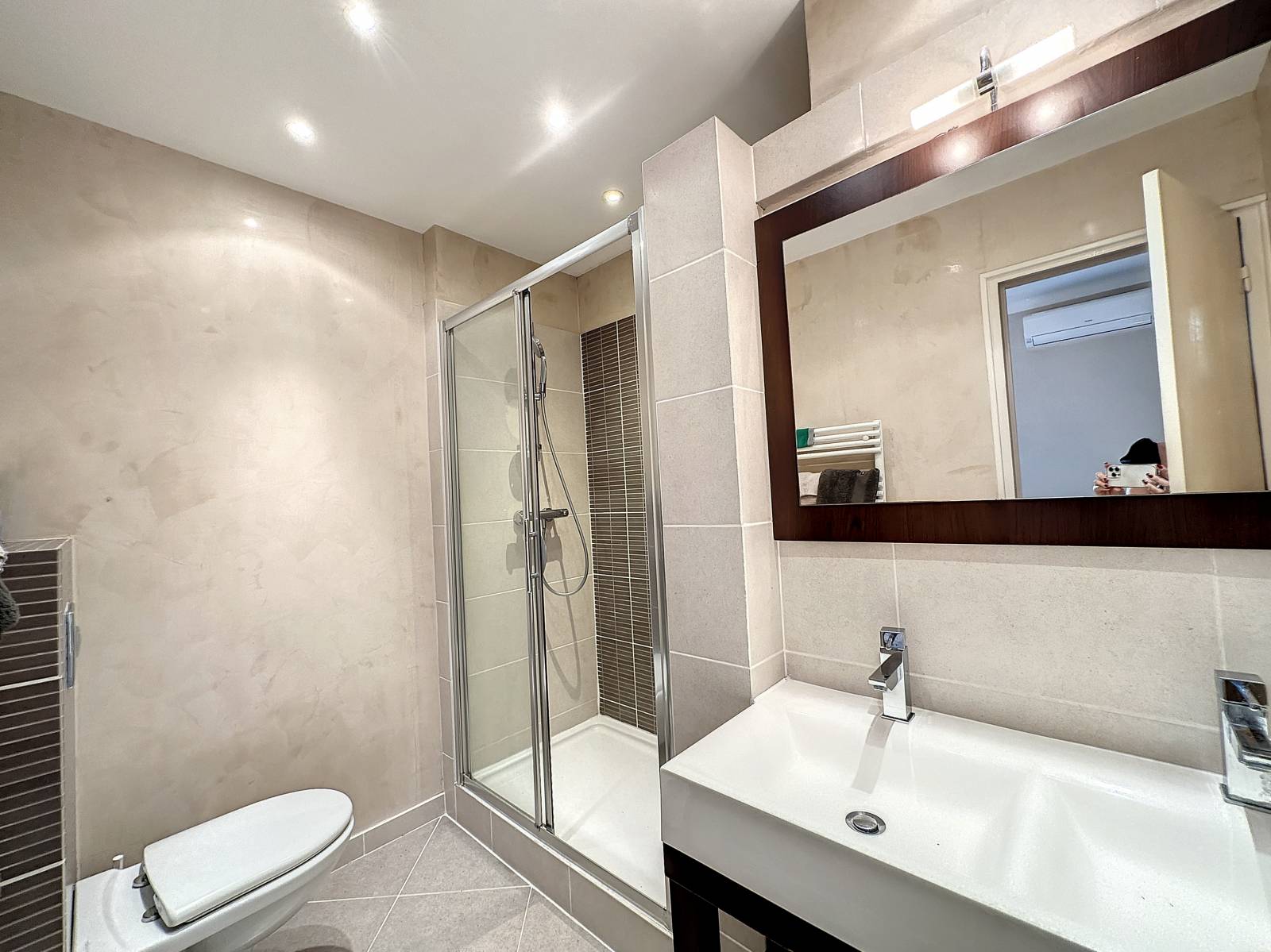 CANNES - SUPERBE MAISON DE VILLE 4P