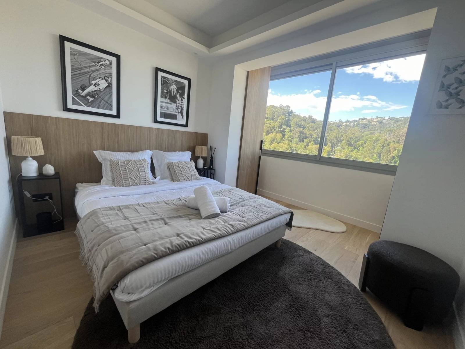 LOCATION SAISONNIERE APPARTEMENT 3P VUE MER PANORAMIQUE CANNES CALIFORNIE