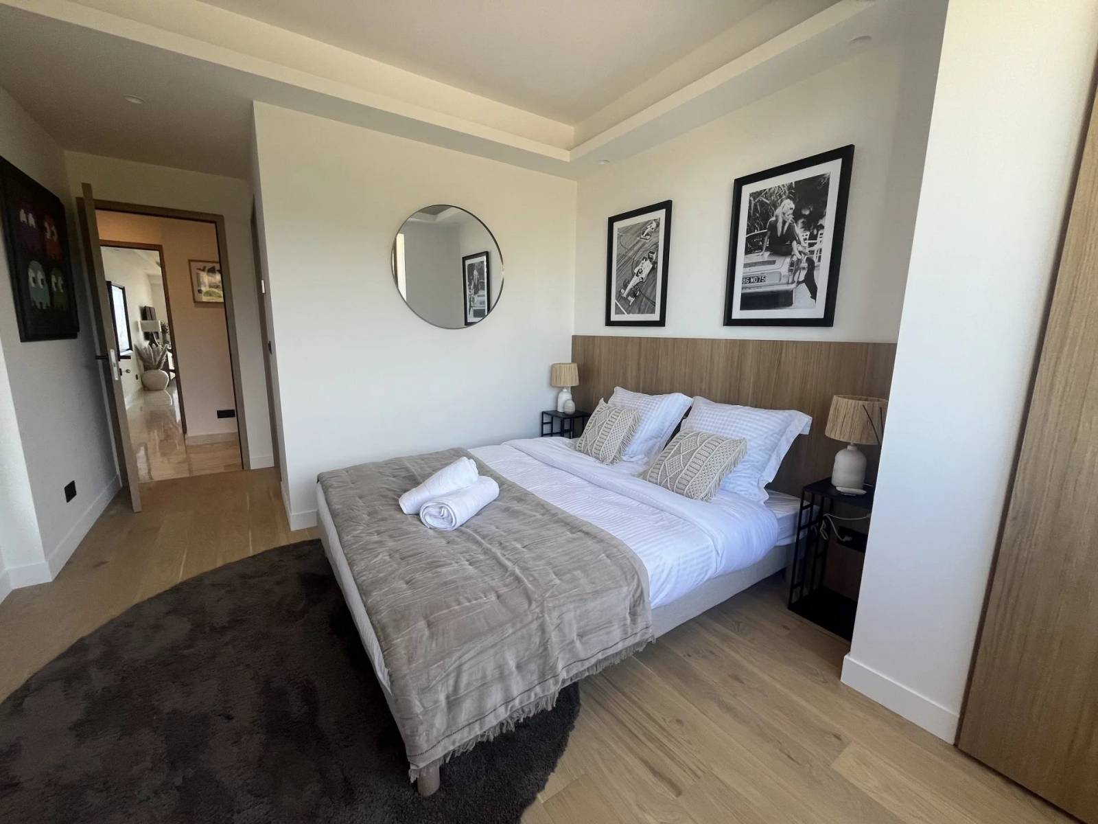 LOCATION SAISONNIERE APPARTEMENT 3P VUE MER PANORAMIQUE CANNES CALIFORNIE