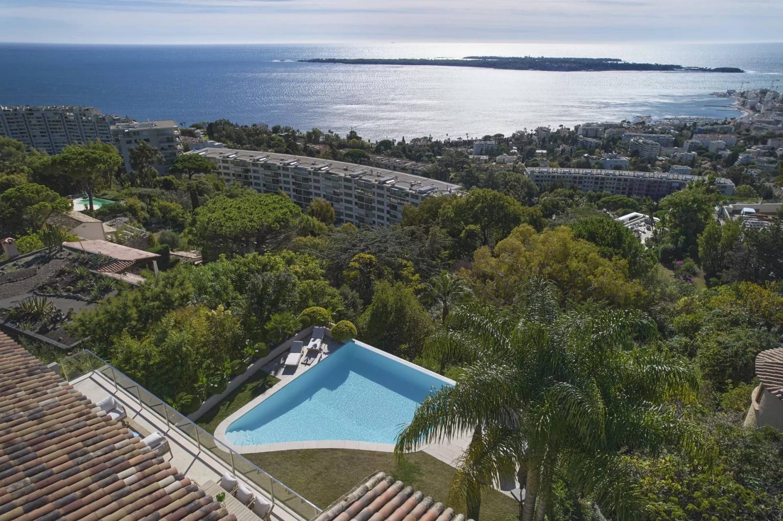 VENTE Villa 6 Suites 300M2 Cannes Californie