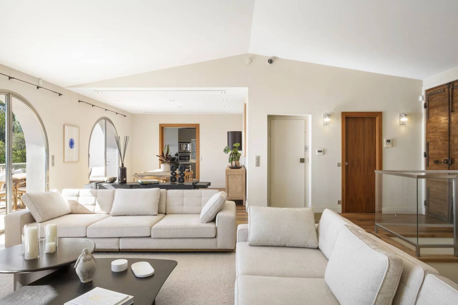 LOACTION SAISONNIERE Sompteuse Villa Californie Vue Mer Panoramique Piscine a Debordement