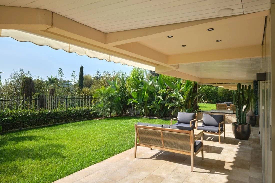 CANNES - VILLA APPARTEMENT VUE MER 315 M2