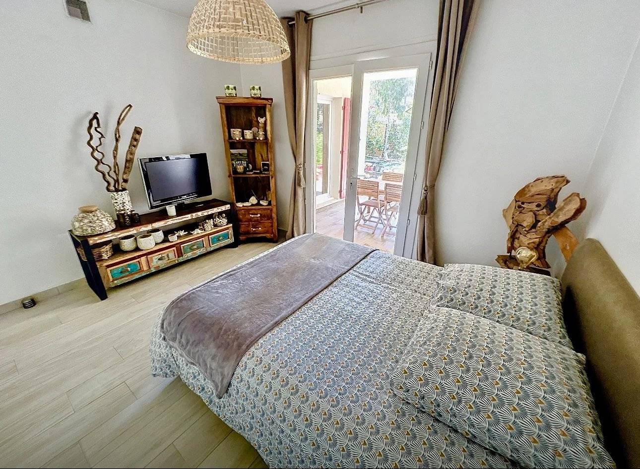 À vendre : appartement 3 pièces avec terrasse et jardin à Saint-Raphaël