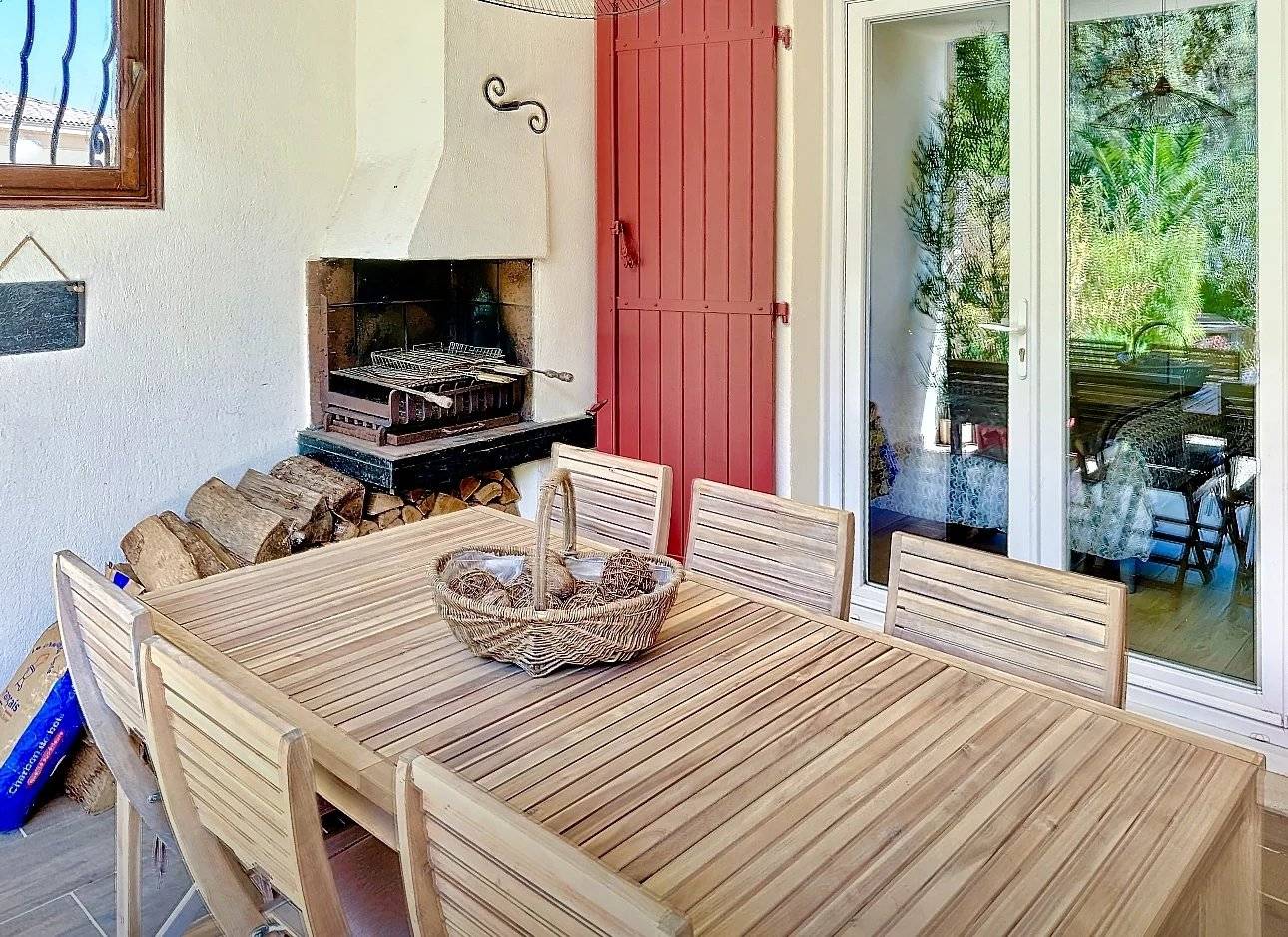 À vendre : appartement 3 pièces avec terrasse et jardin à Saint-Raphaël