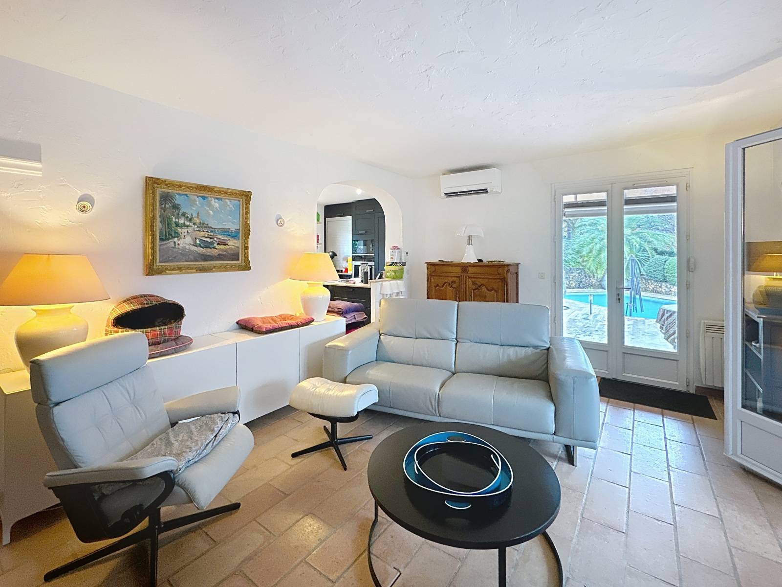 LE ROURET - MAISON INDIVIDUELLE AVEC PISCINE VUE DÉGAGÉE