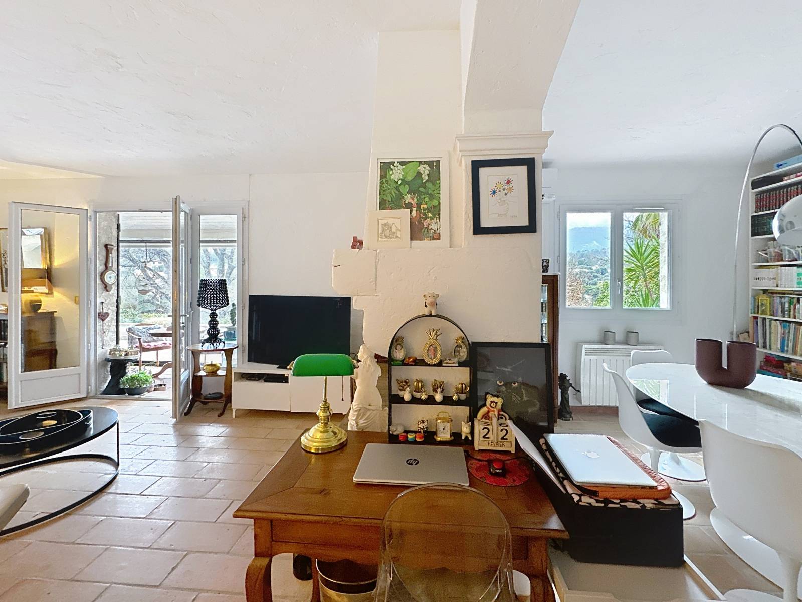 LE ROURET - MAISON INDIVIDUELLE AVEC PISCINE VUE DÉGAGÉE