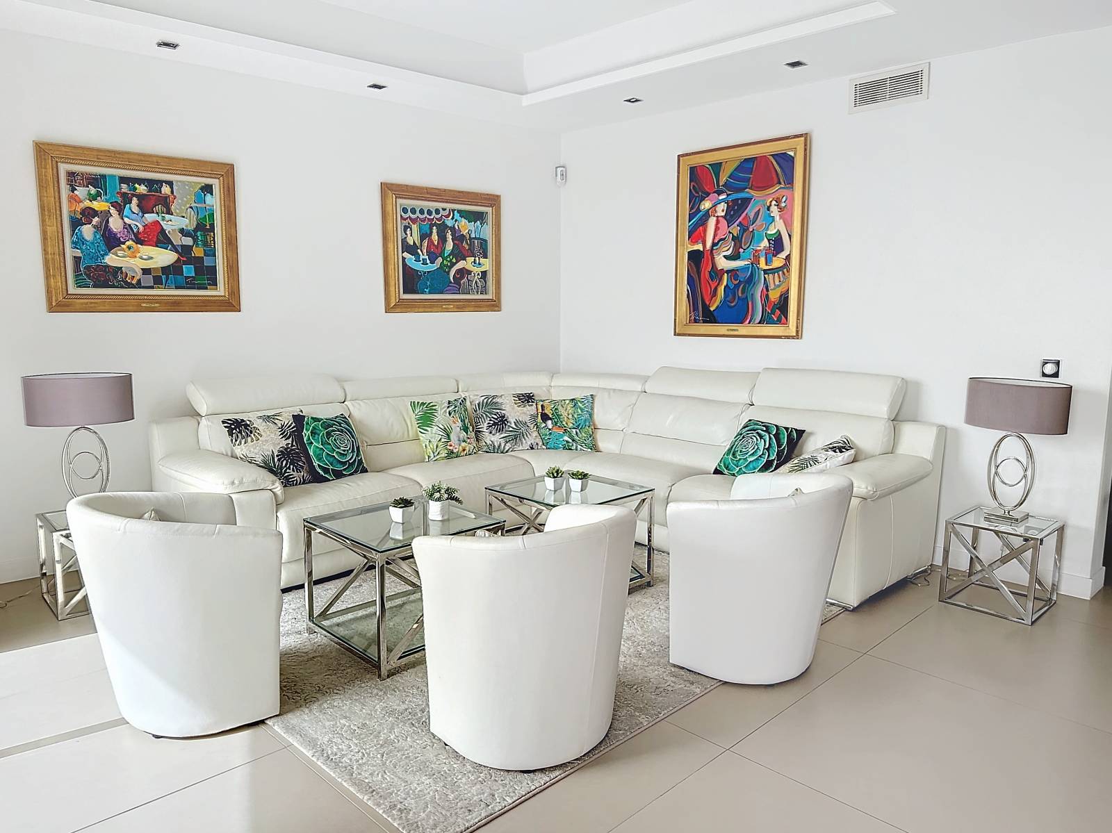 LOCATION SAISONNIERE Appartement 3 Pieces de 100M2 Croisette Cannes