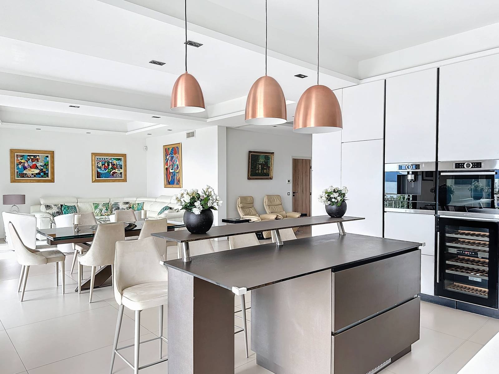 LOCATION SAISONNIERE Appartement 3 Pieces de 100M2 Croisette Cannes