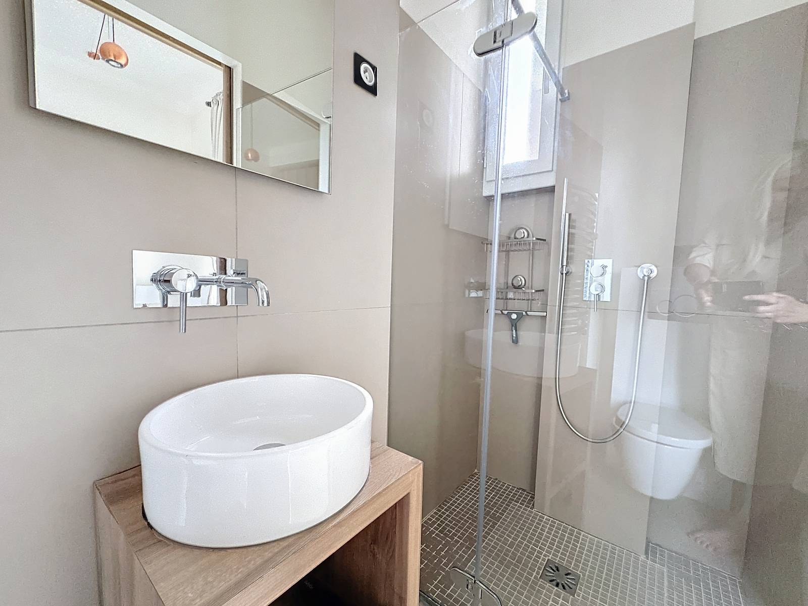 LOCATION SAISONNIERE Appartement 3 Pieces de 100M2 Croisette Cannes