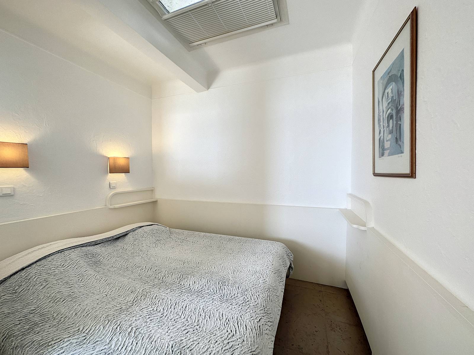 2P CANNES CROISETTE TERRASSE VUE MER