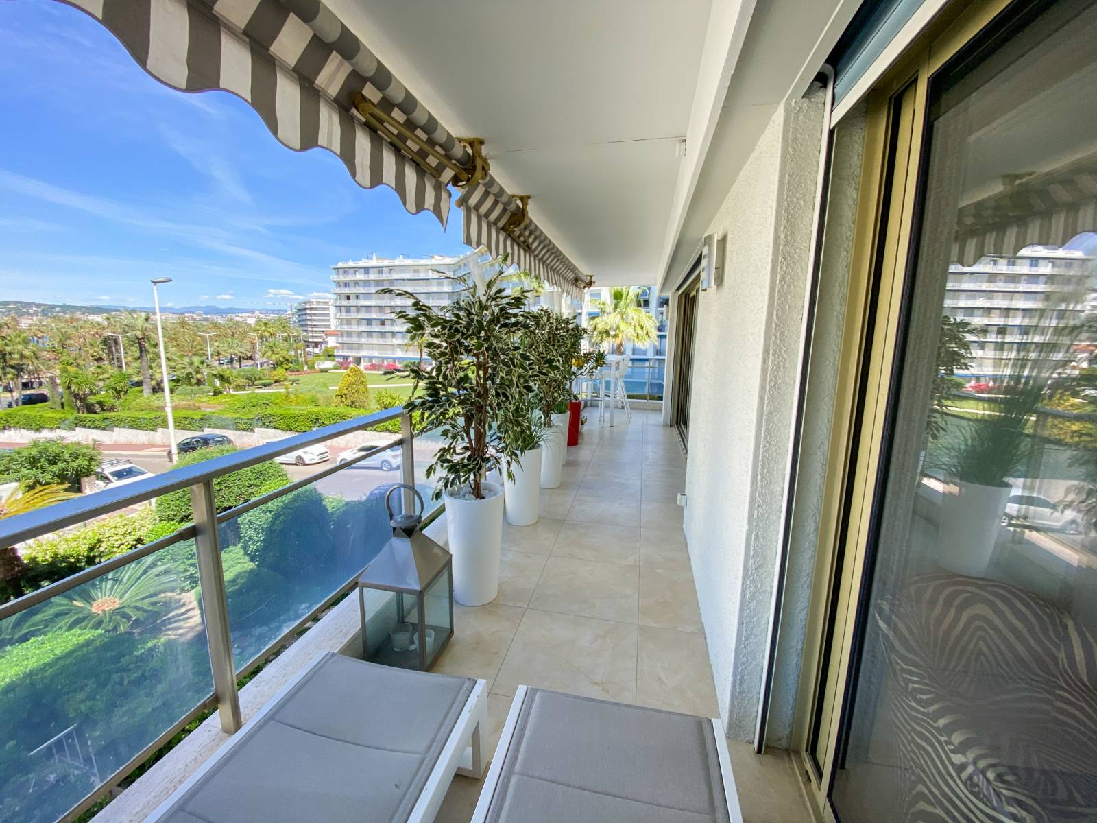 3P CANNES TERRASSE VUE MER