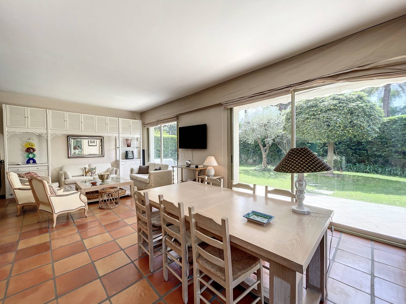 4P CANNES CROISETTE TERRASSE VUE MER