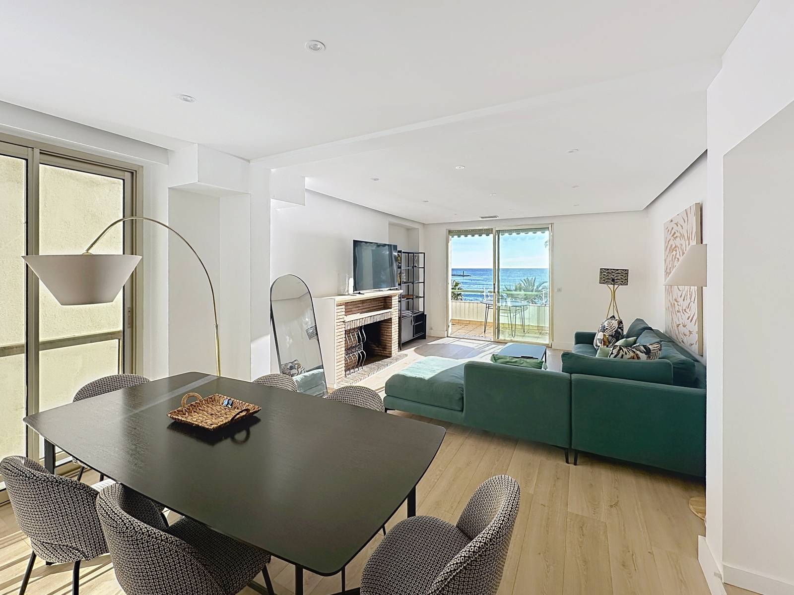 4P CROISETTE TERRASSE DERNIER ETAGE VUE MER