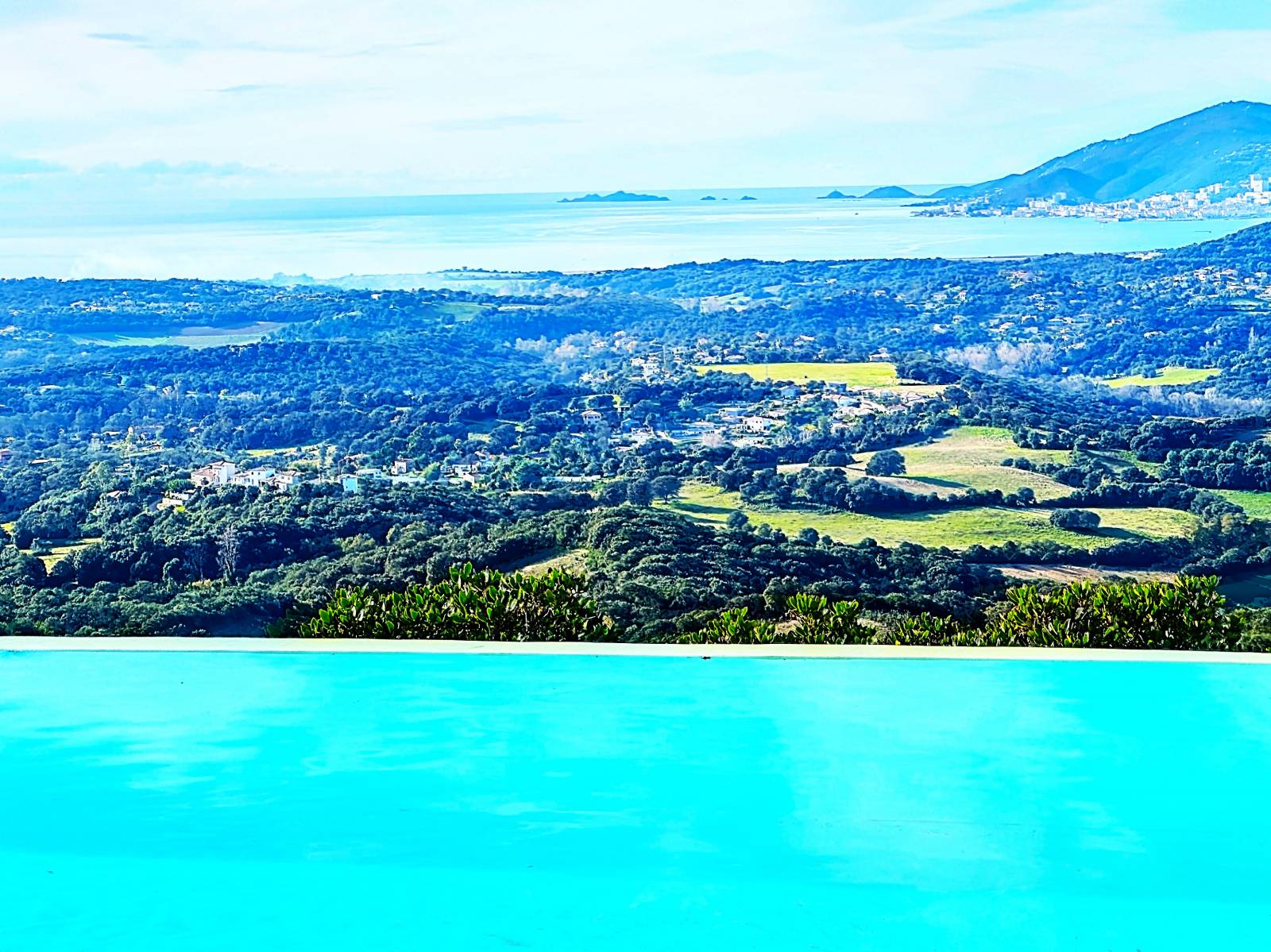 VILLA PISCINE VUE MER PARADISIAQUE