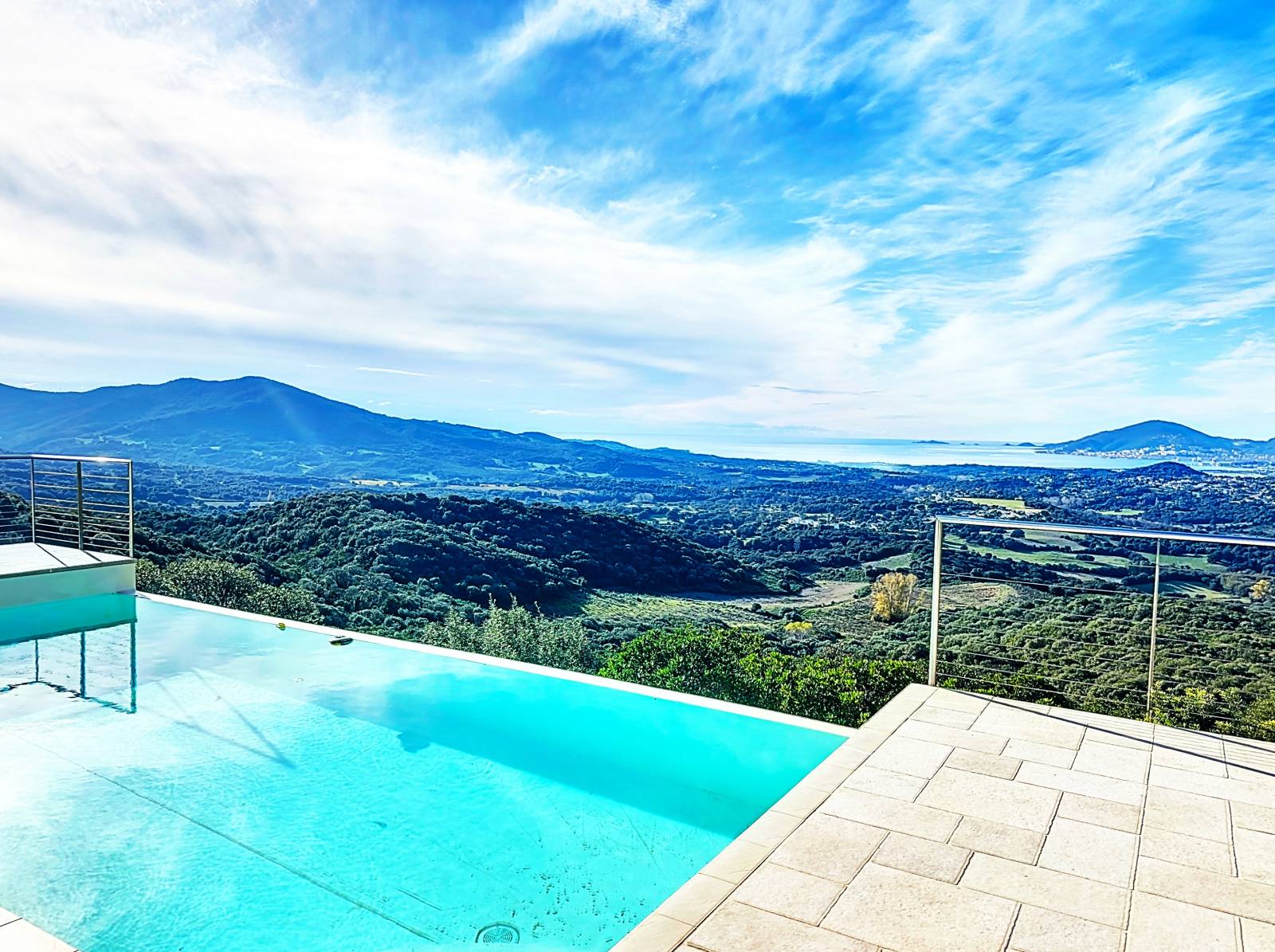 VILLA PISCINE VUE MER PARADISIAQUE