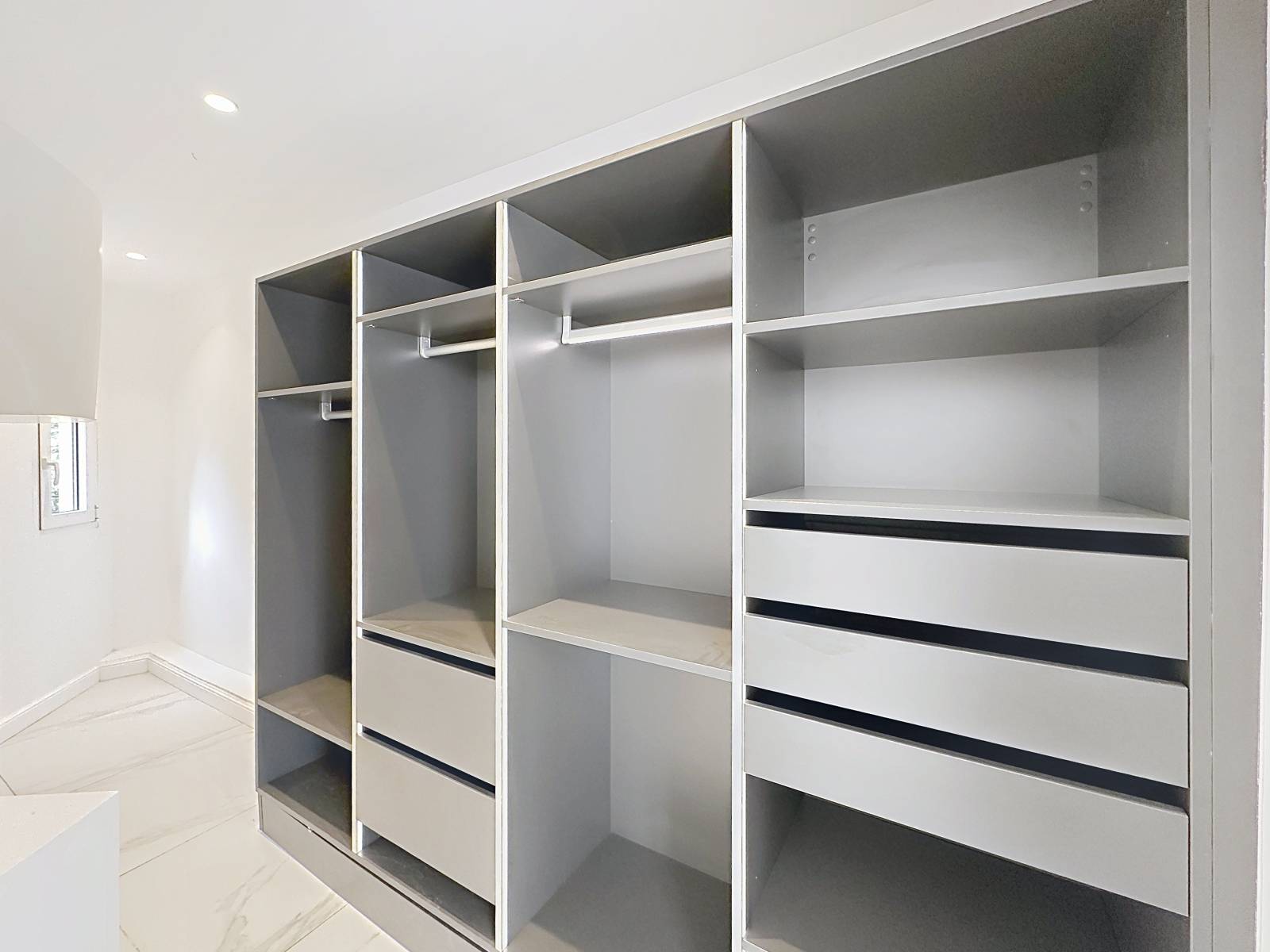 ANTIBES MAGNIFIQUE VILLA 10 PIECES