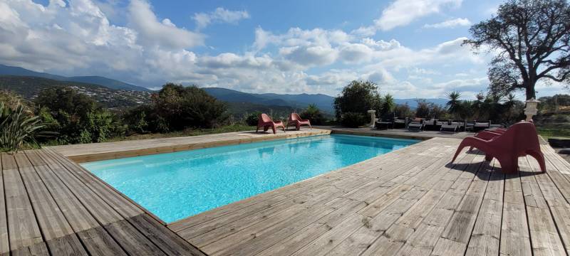 maison avec piscine dans le maquis à Porticcio en Corse